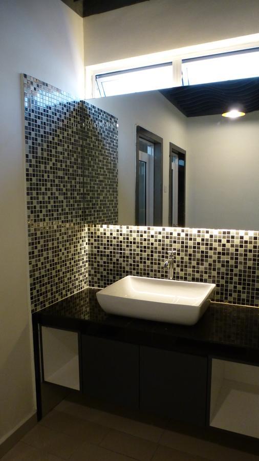 Uptown Subang Airport Hotel Shah Alam Luaran gambar